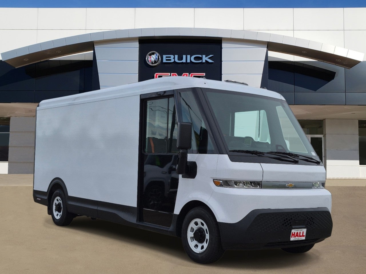 2025 Chevrolet BrightDrop 600 EJY in Oyster White — front three-quarter view