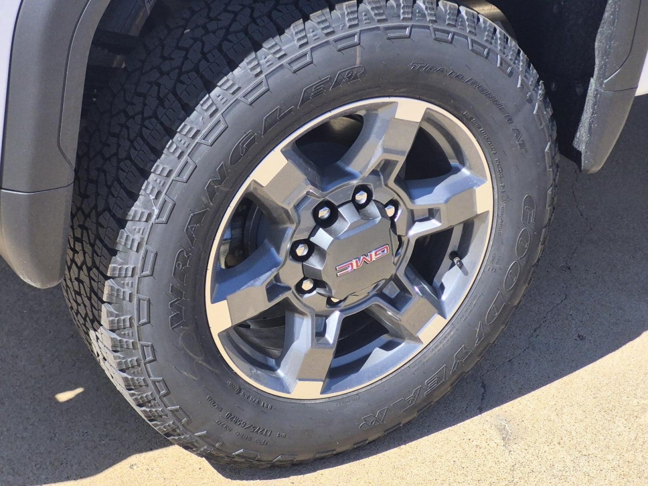 2026 GMC Sierra 2500 HD — detail view